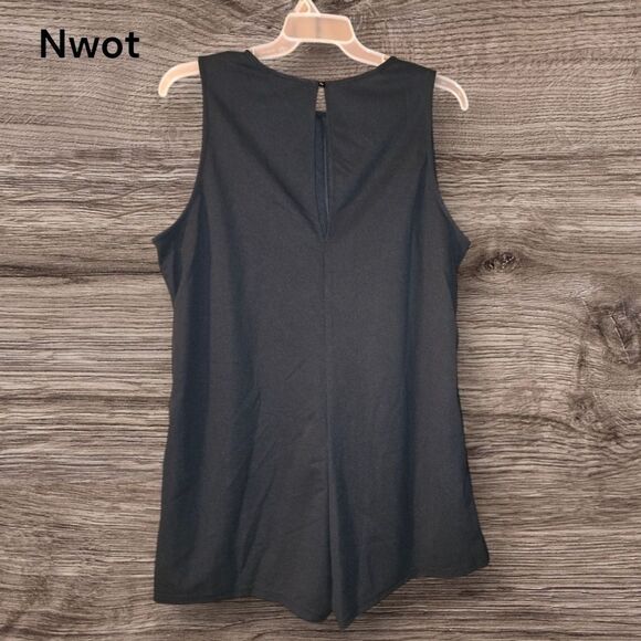Unbranded Black Romper NWOT (SHO59) - Picture 1 of 10